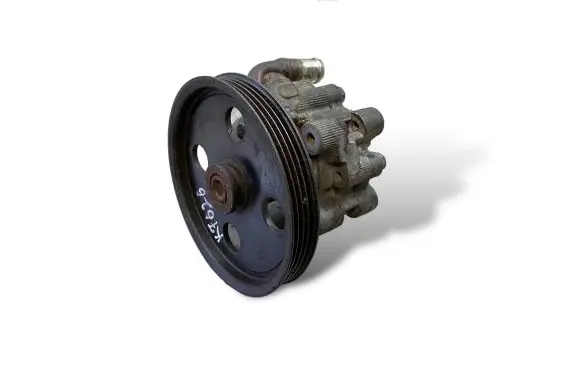 Chrysler Grand Voyager IV Power steering pump
