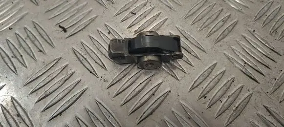 Chrysler Pacifica Valve rocker arm