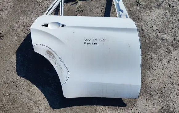 BMW X6 F16 Rear door