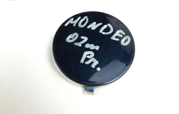 Ford Mondeo Mk III Front tow hook cap/cover 1s7117a989