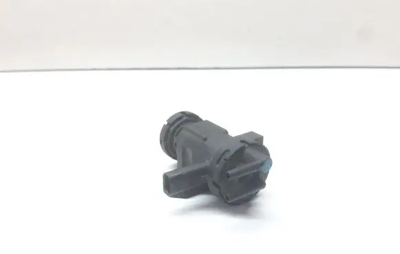 BMW X5 E70 Turbo solenoid valve 8509323 11748509323