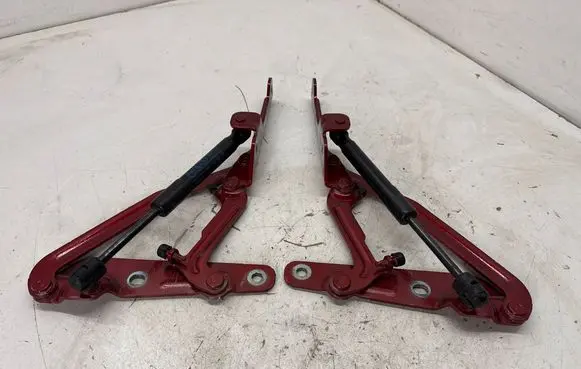 Chevrolet Camaro Tailgate/trunk/boot hinge 84045964 84045963 85614882