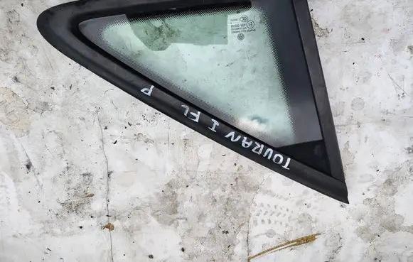 Volkswagen Touran I Front triangle window/glass 43R00048