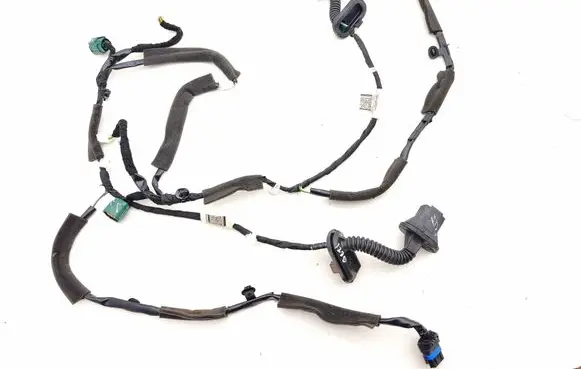 Nissan Leaf II (ZE1) Rear door wiring loom 241265SJ0A