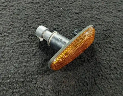 Opel Astra G Front fender indicator light