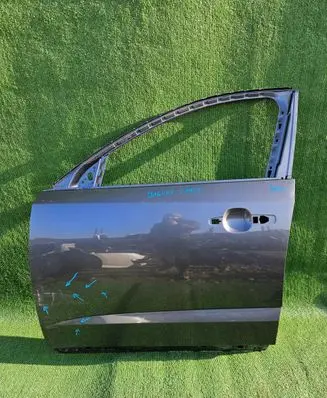 Jaguar E-Pace Front door