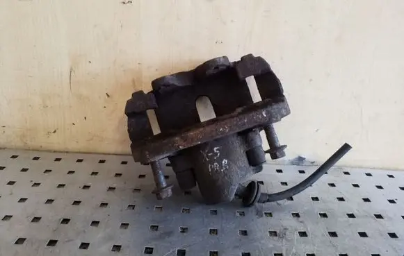 BMW X5 E53 Front brake caliper
