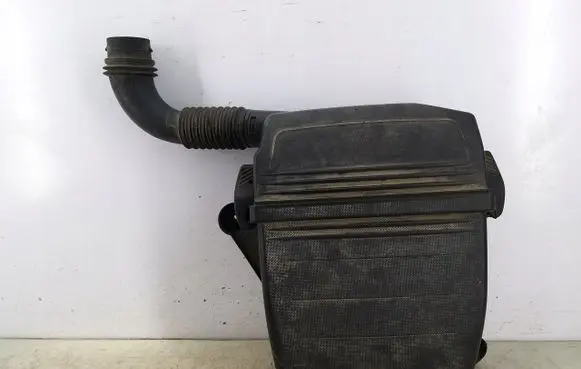 Fiat Panda II Air filter box 46800166