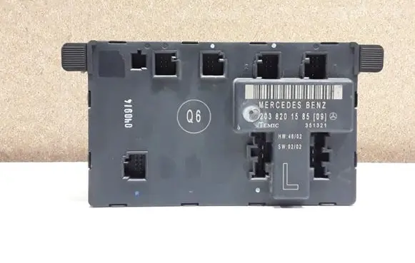 Mercedes-Benz C W203 Door control unit/module A2038201585