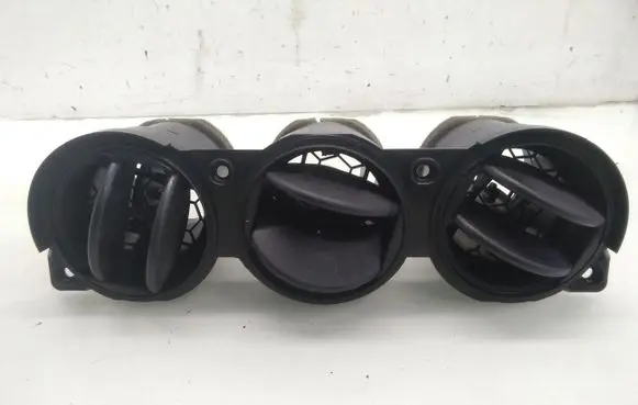 Mazda 6 Dash center air vent grill