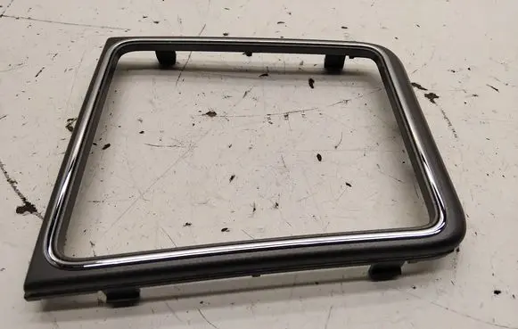 Opel Vectra C Gear shifter surround trim plastic 13165756