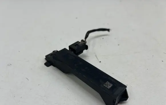 Mercedes-Benz GLA H247 Keyless system antenna A1779050500