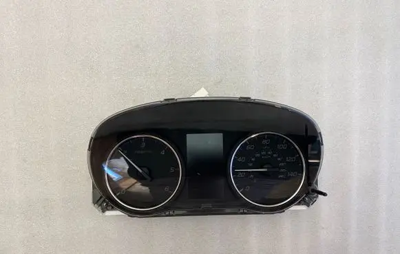 Mitsubishi Outlander Speedometer (instrument cluster) 8100C536