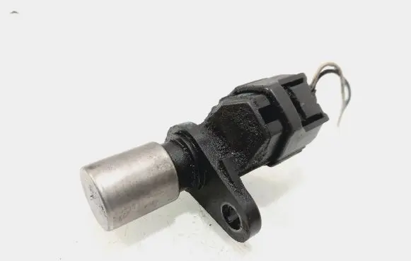 Toyota Avensis T250 Crankshaft position sensor 9091905012 0296000251