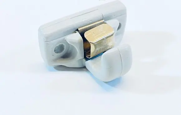 Sun visor clip/hook/bracket