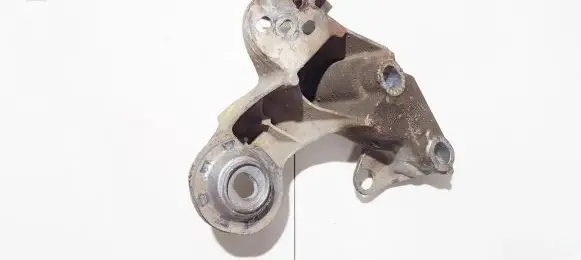 Audi A6 S6 C5 4B Engine mounting bracket 4b0199352a