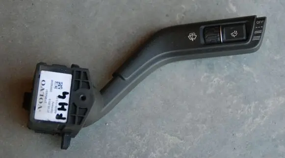 Volvo XC60 Tailgate/trunk/boot open switch D13C460S