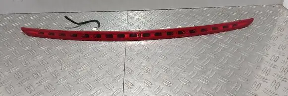Tailgate rear/tail lights