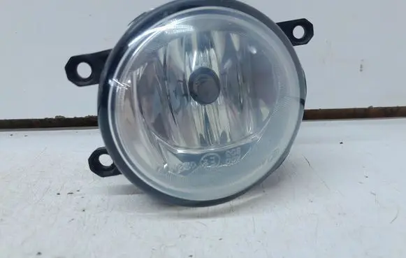 Toyota RAV 4 (XA30) Front fog light 89092700 812100W050