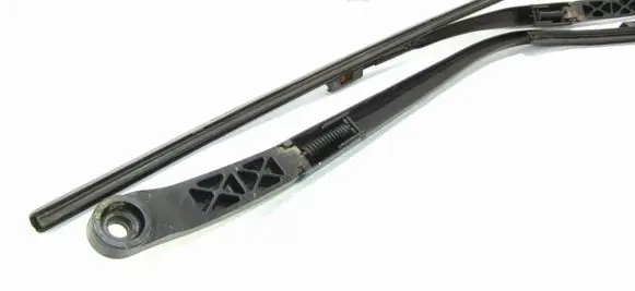 Honda CR-V Front wiper blade arm