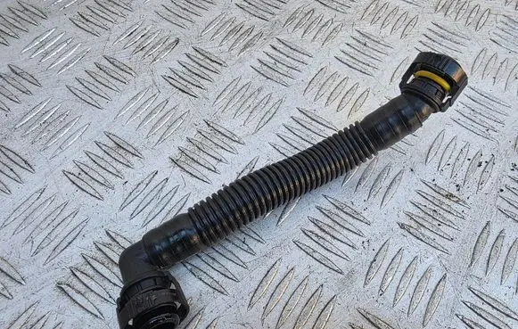 Ford B-MAX Breather hose/pipe CM5G6758DA