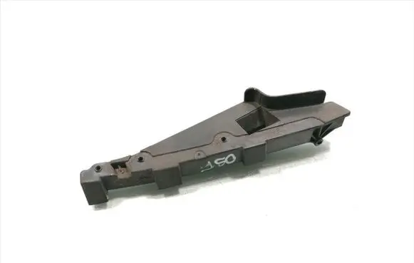 Mini One - Cooper R50 - 53 Rear bumper mounting bracket 6800800