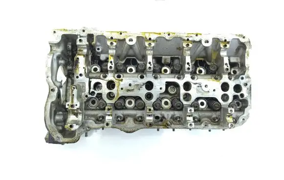 BMW 6 F06 Gran coupe Engine head 7603471