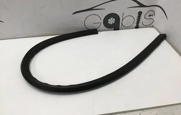 Audi Q5 SQ5 Trunk rubber seal (body) 