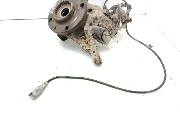 Citroen Berlingo Front wheel hub spindle knuckle