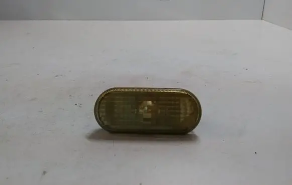 Volkswagen PASSAT B5 Front fender indicator light 1J5949117