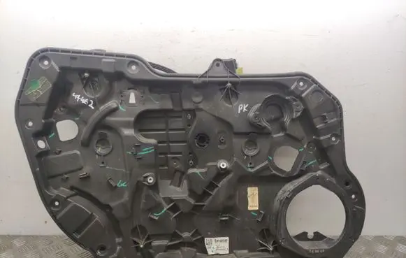 Alfa Romeo Giulia Front window lifting mechanism without motor