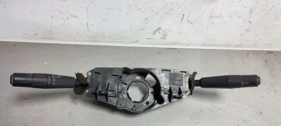Peugeot 106 Wiper turn signal indicator stalk/switch