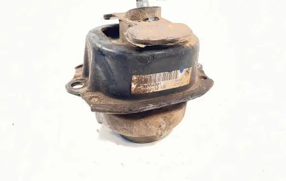 BMW X5M E70 Engine mount bracket 679364201