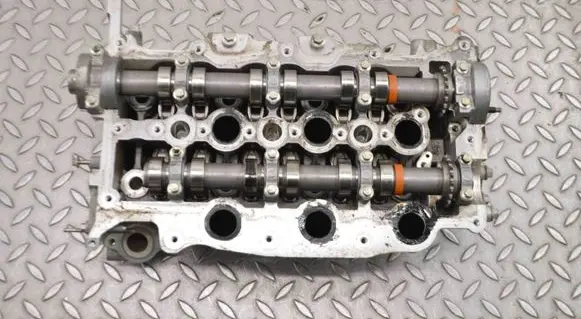 Land Rover Range Rover Velar Engine head PM9X2Q 6090DA