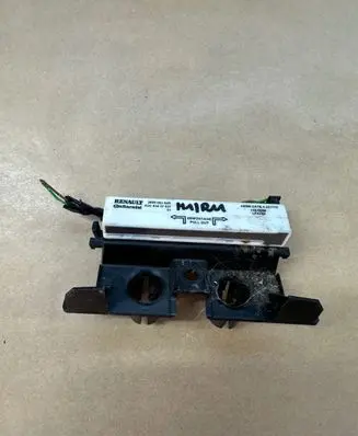 Renault Clio IV Antenna control unit 285906352R A2C53437537
