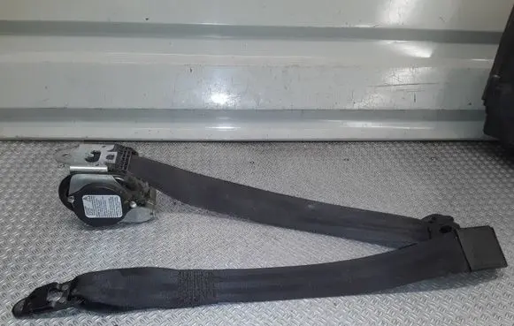 Audi A8 S8 D3 4E Front seatbelt 4E1857705