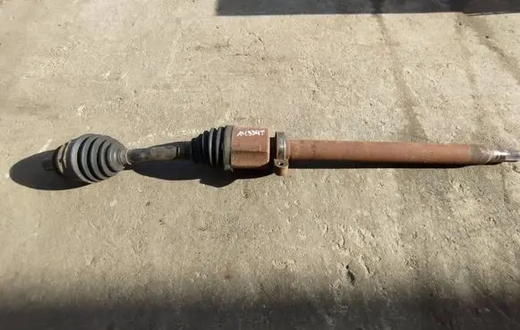 Volvo V60 Front driveshaft 31367546