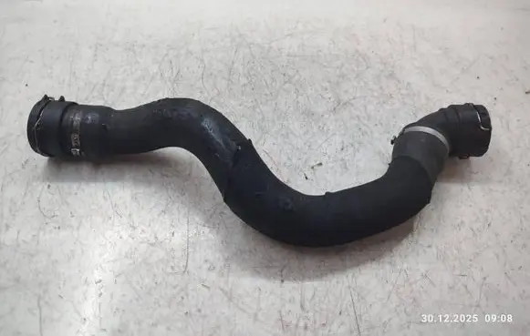 Jaguar XE Engine coolant pipe/hose 1321148