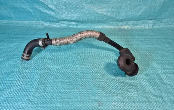 Audi A6 S6 C6 4F Vacuum line/pipe/hose 4F0611931CB