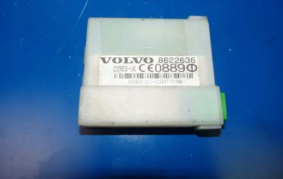 Volvo XC90 Alarm control unit/module 8622636