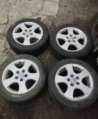 Nissan Almera Tino R16 alloy rim 