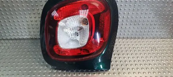 Smart ForTwo III C453 Rear/tail lights S27698712