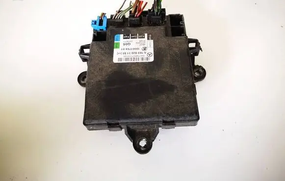 Mercedes-Benz B W245 Door control unit/module a1698203185 10001764-01