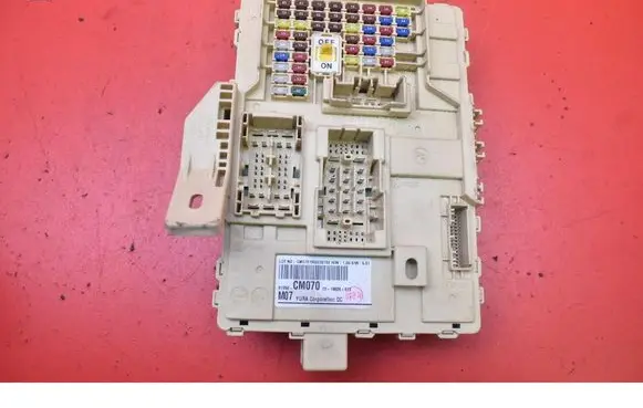 Hyundai Kona I Fuse box set 91950CM070