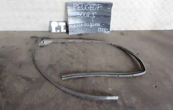 Peugeot 3008 I Rubber seal loading door 