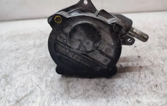 Mercedes-Benz ML W164 Vacuum pump A6422300165