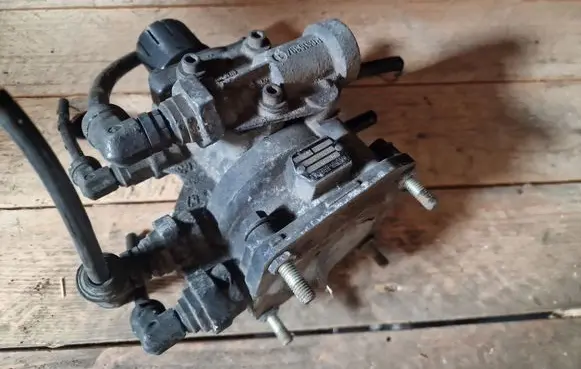 Mercedes-Benz ML W163 other engine part AB2851
