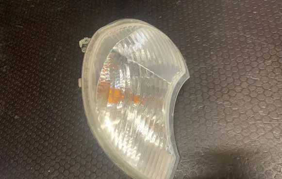 Hyundai Terracan Front indicator light 