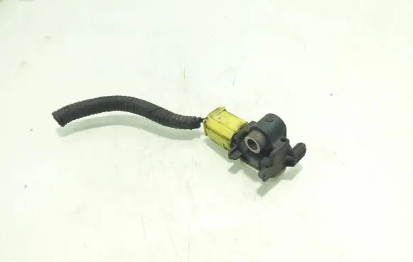 Nissan Juke I F15 Airbag deployment crash/impact sensor 985813ja0a