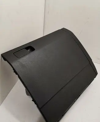 Volkswagen Tiguan Glove box 5NB857101
